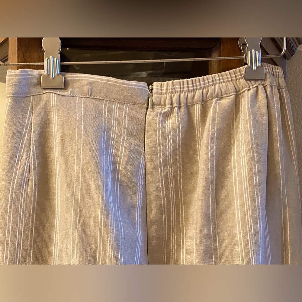 Perceptions 2 piece Garment - Picture 4 of 5